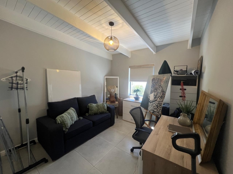 3 Bedroom Property for Sale in Jacobsbaai Western Cape